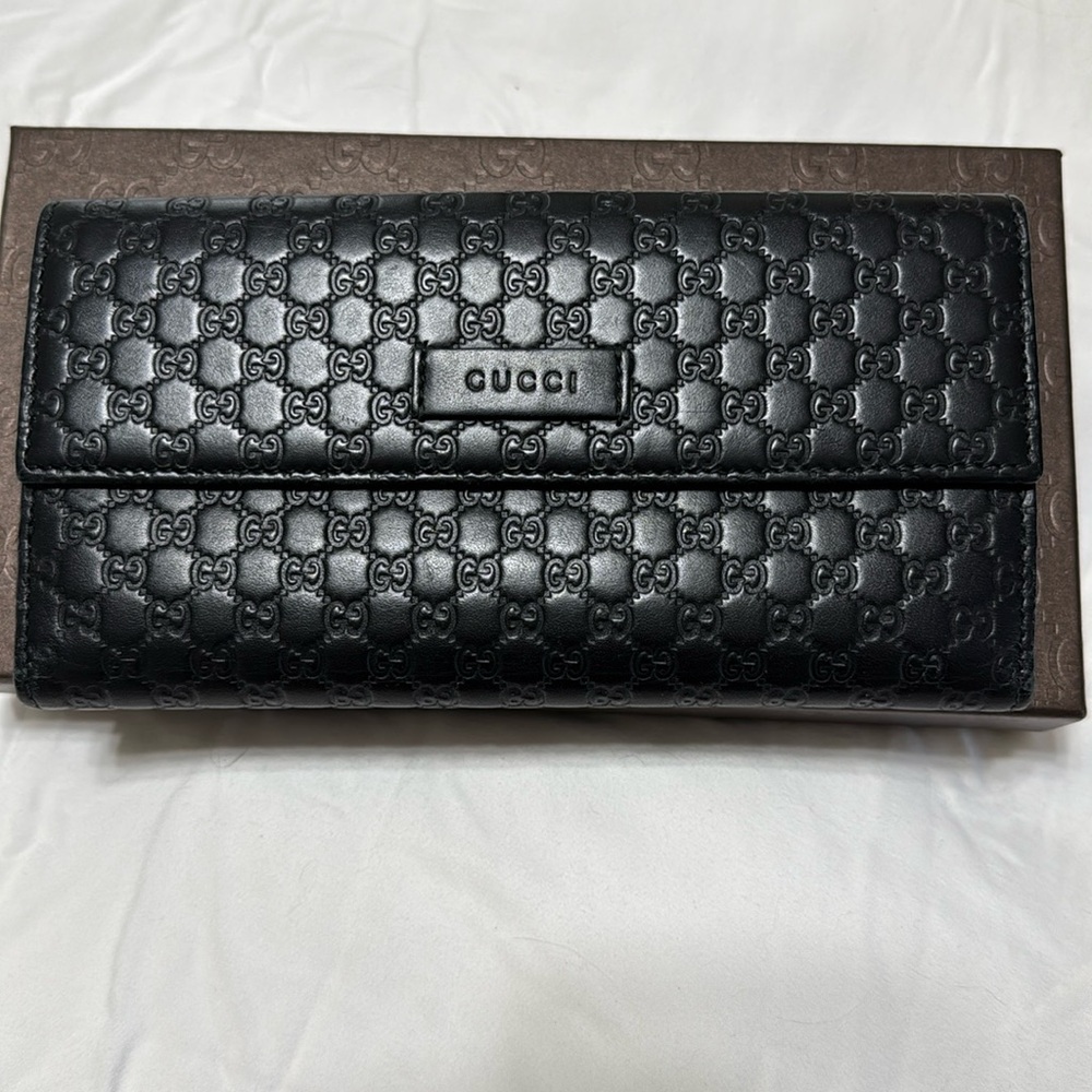 Gucci Black Embossed Leather Wallet